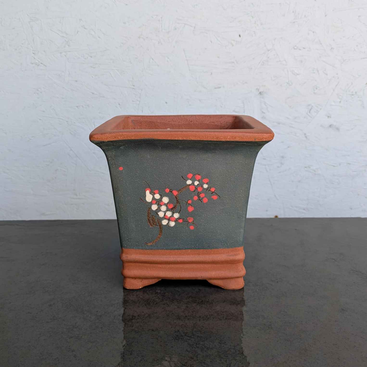 Unglazed Semi-Cascade (Decorative Design)